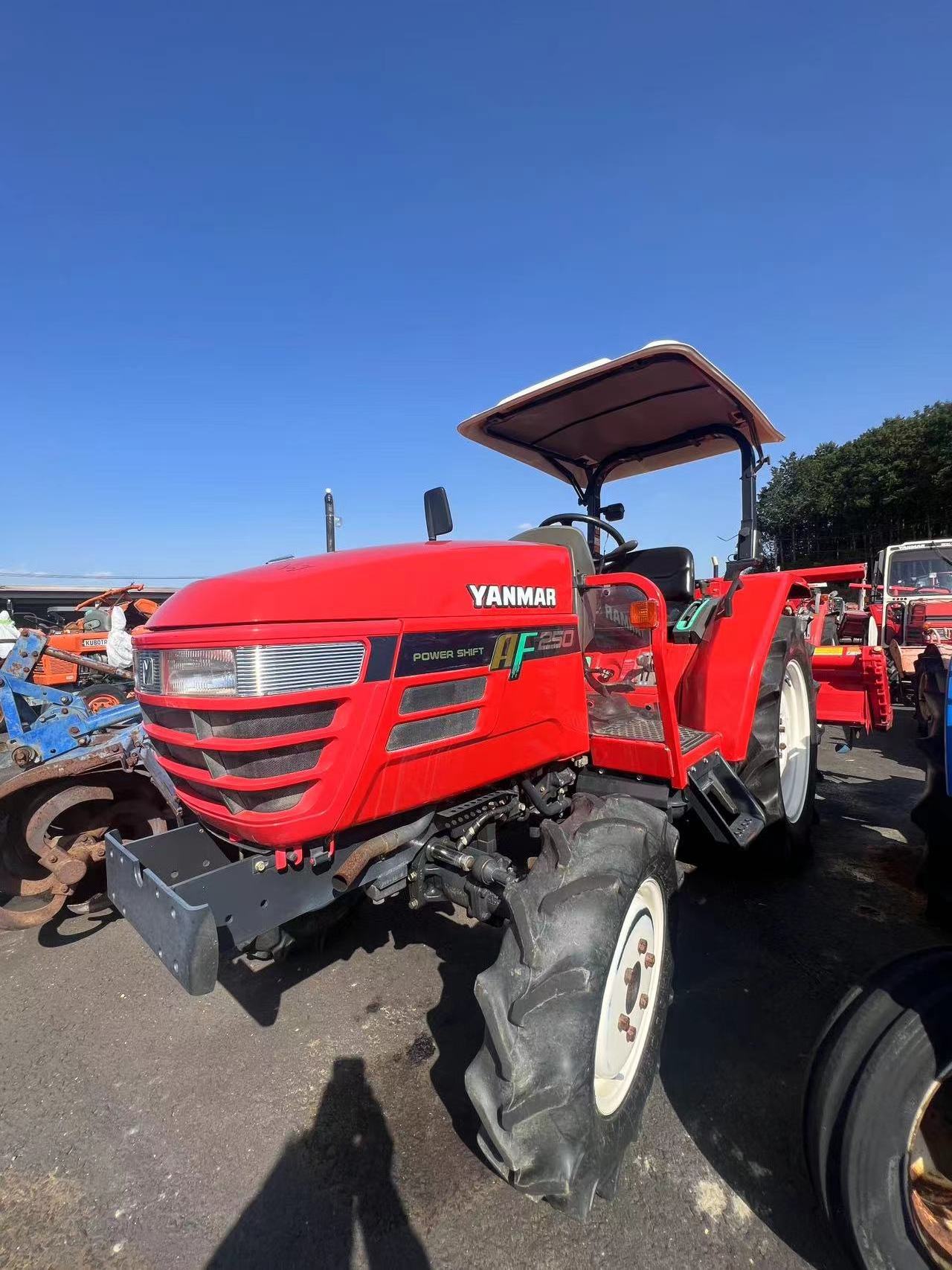 Japan original used farm tractors YANMAR  DIESEL ship from Japan port for sale