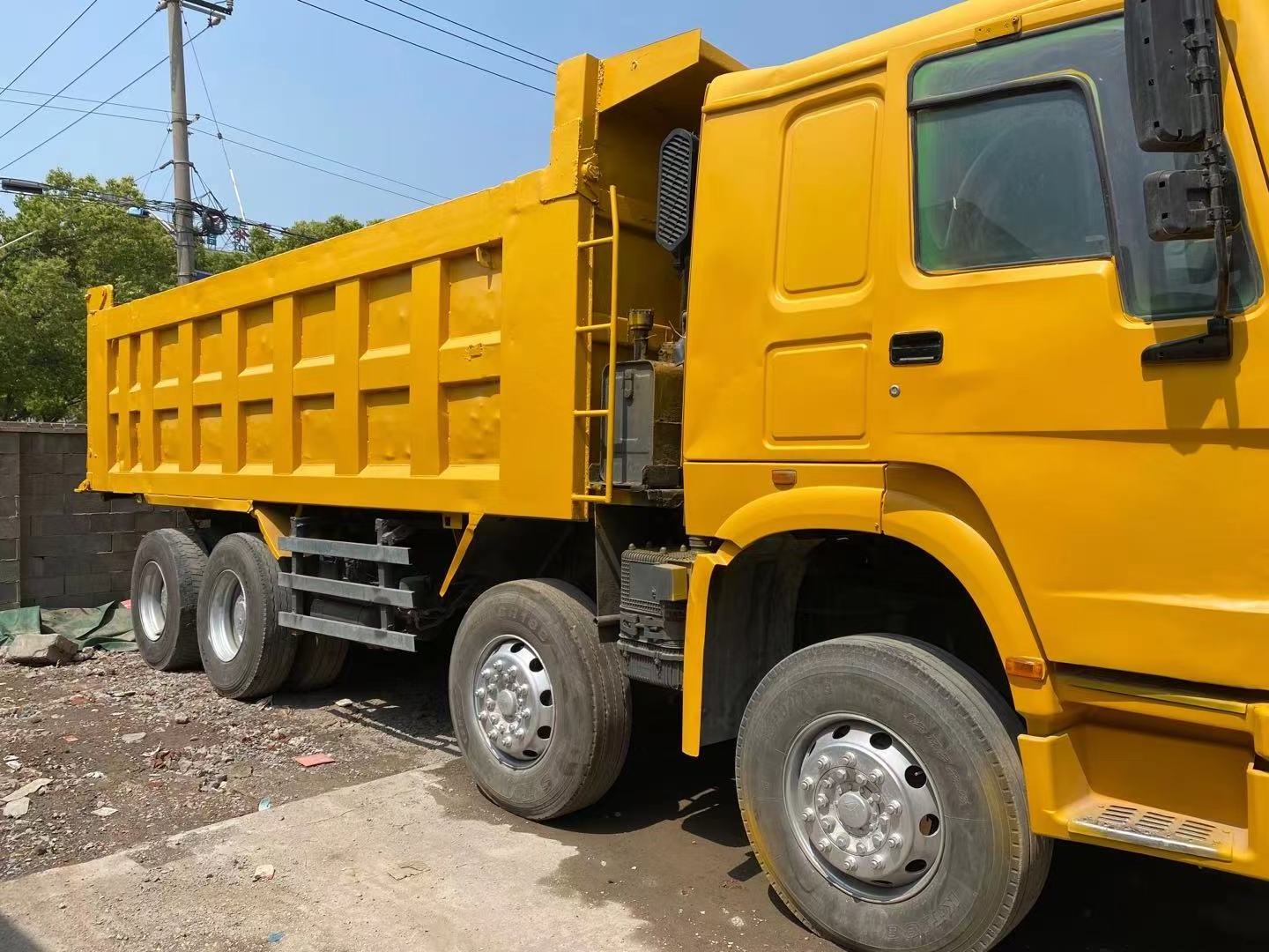 Trucks Howo Engineering 30 Ton Transport Diesel Engine 8X4 375 12 wheel Used Dump Truck 6x4 371