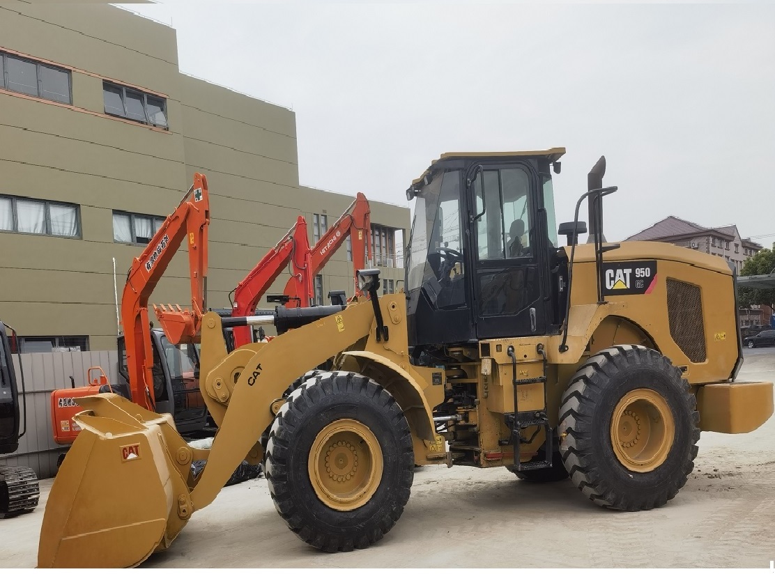 Great Working Performance 5Ton Hydraulic Mining Machine with 3CBM Bucket Used Caterpillar 950GC Wheel Loader