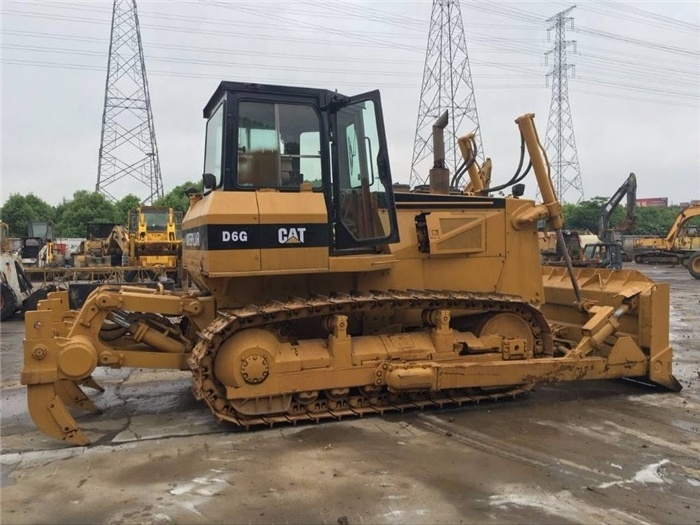 Good price best working condition america D6G D3 D8 D6 D5 D4 D9 D7 D10 Crawler bulldozer for sale