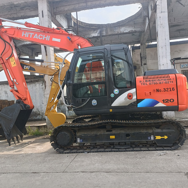 Hitachi Zaxis 120 Used Excavator/ 12 ton Hitachi ZX120 Crawler Excavator with ISUZU Engine for sale