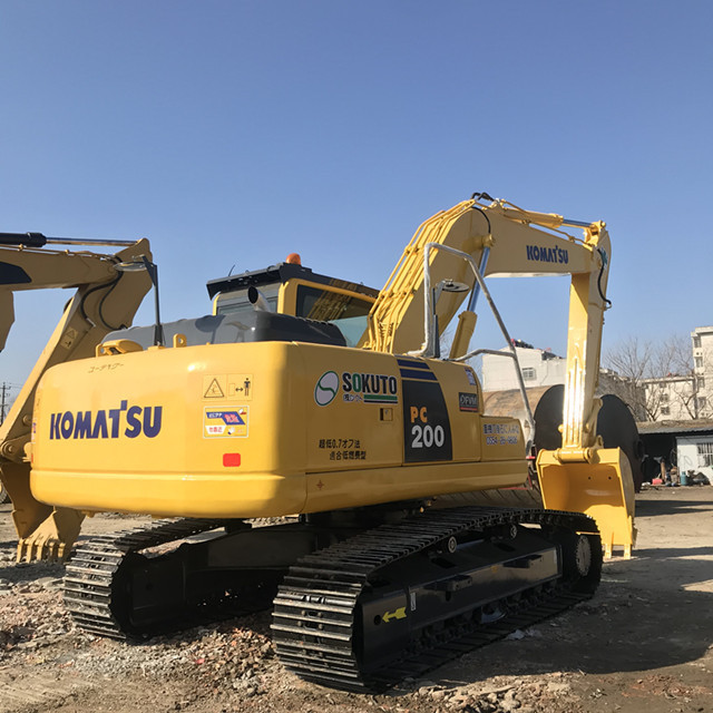 Lowest Price with Excellent Condition Used Construction Engineering Crawler Excavators Komatsu PC200-8 Japan Original Excavators