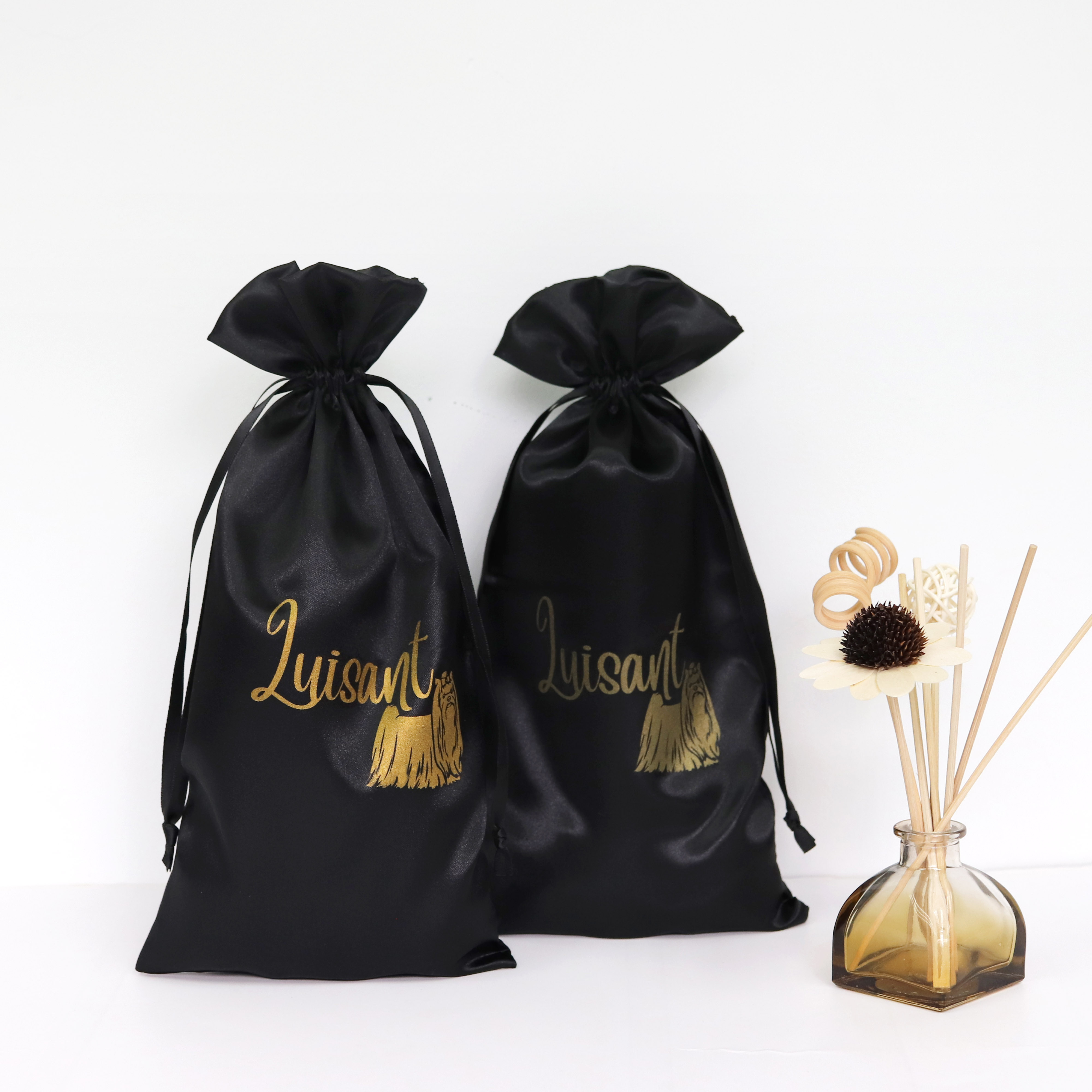 Wholesale Custom Logo Luxury Silk Cotton Pouch Drawstring Satin Dust Bags For Hair Brush Combs