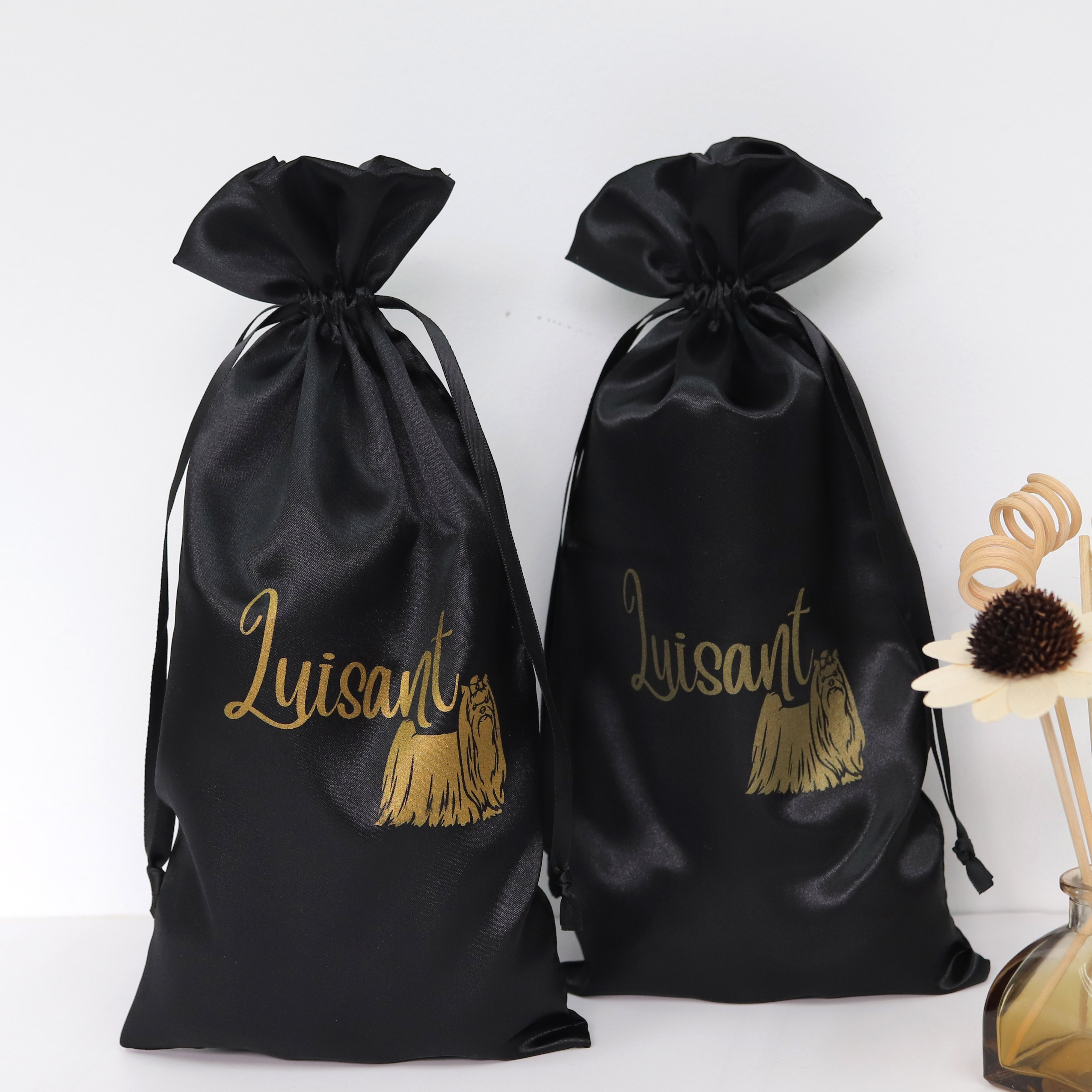 Wholesale Custom Logo Luxury Silk Cotton Pouch Drawstring Satin Dust Bags For Hair Brush Combs