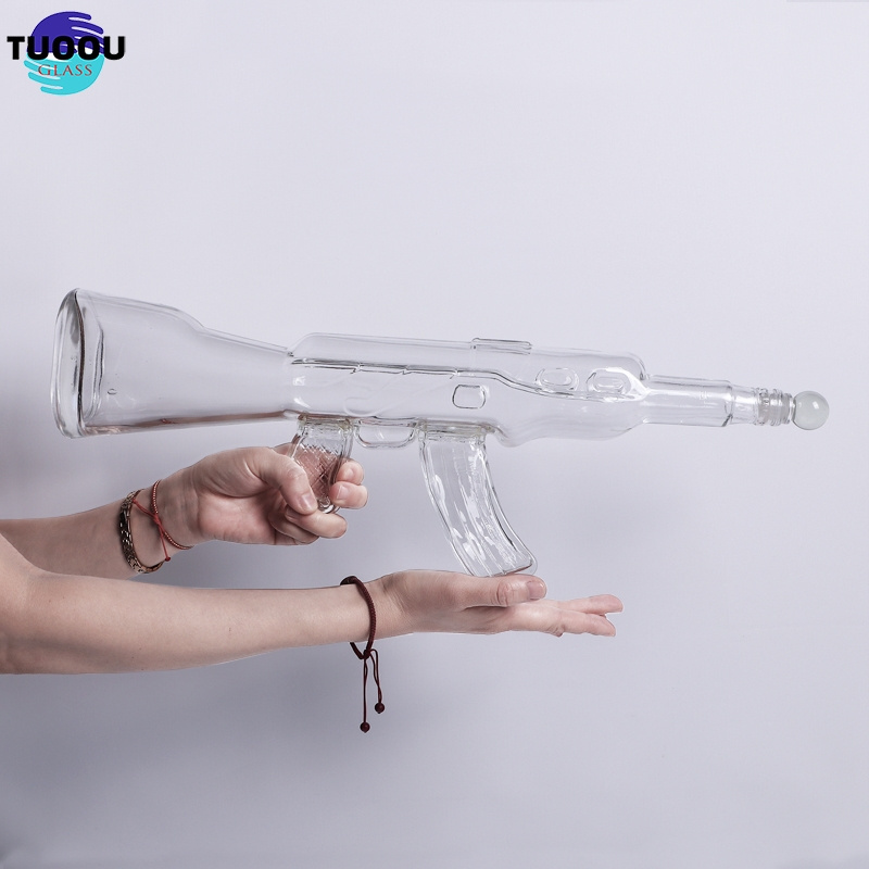 Hot sale clear with cork lid Ak 47 Shaped Wine Gun Bottles For Whiskey Ak47 Glass Bottle