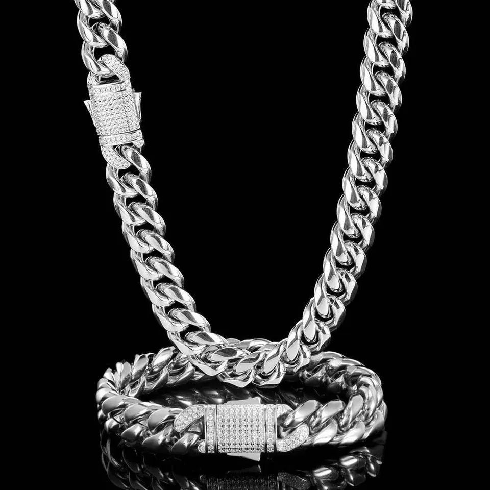 Wholesale Hip Hop Stainless Steel Lock Clasp Cuban Necklace 14k 18k Gold Plated Iced Out Men Miami Cuban Link Chain