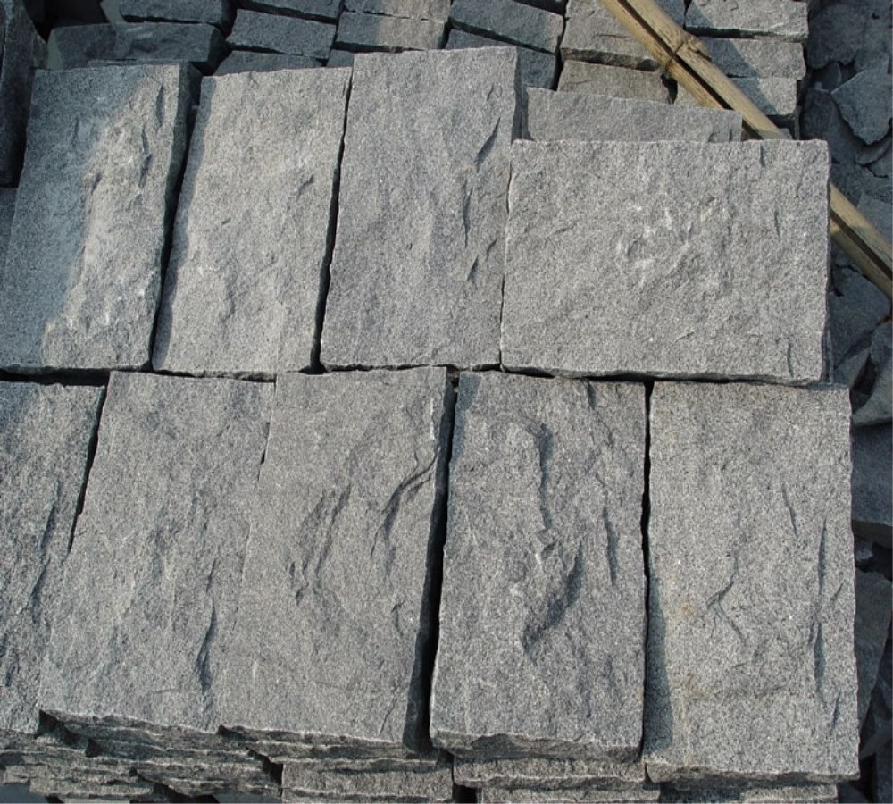 China Cheapest Dark Grey Granite G654 Flamed Paving Stone