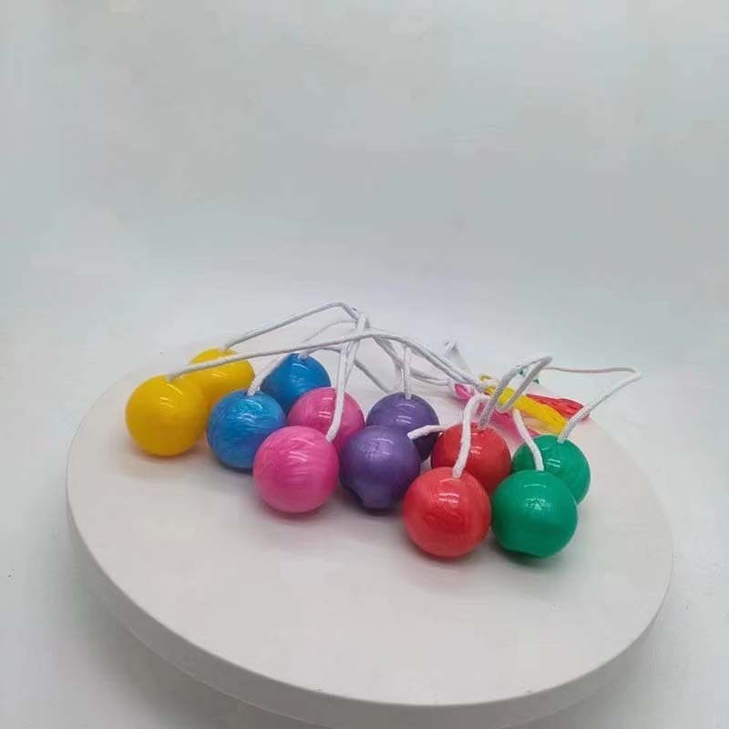 Wholesale Plastic Noise Maker Click Clack Balls Clacker Balls Fidget Toys