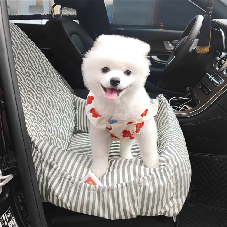 Portable Luxury Soft Pet Dog Car Front Booster Seat Travel Carrier Bed Soft with Storage Pockets for Car