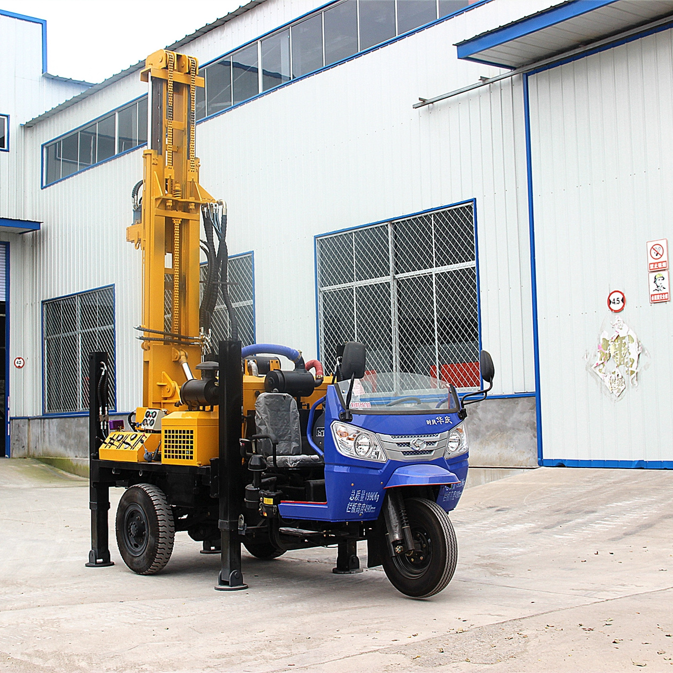 100m 200m portable water well drilling rig with wheels mounted for good price for sale