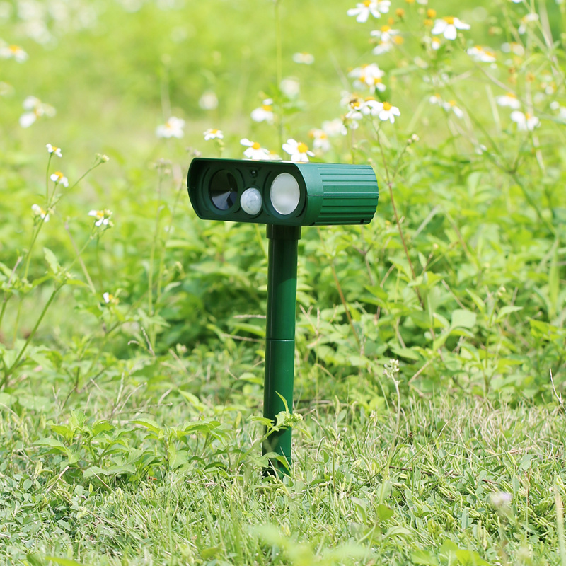 Ultrasonic owl animal repellent devices scaring cat dog solar bird scarer repeller outdoor motion sensor Scarecrow monkey repels