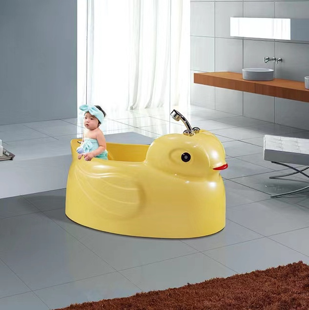 professional yellow duck  cartoon pet and baby spa bath air bubble tub with shower car pet and baby  bathtub