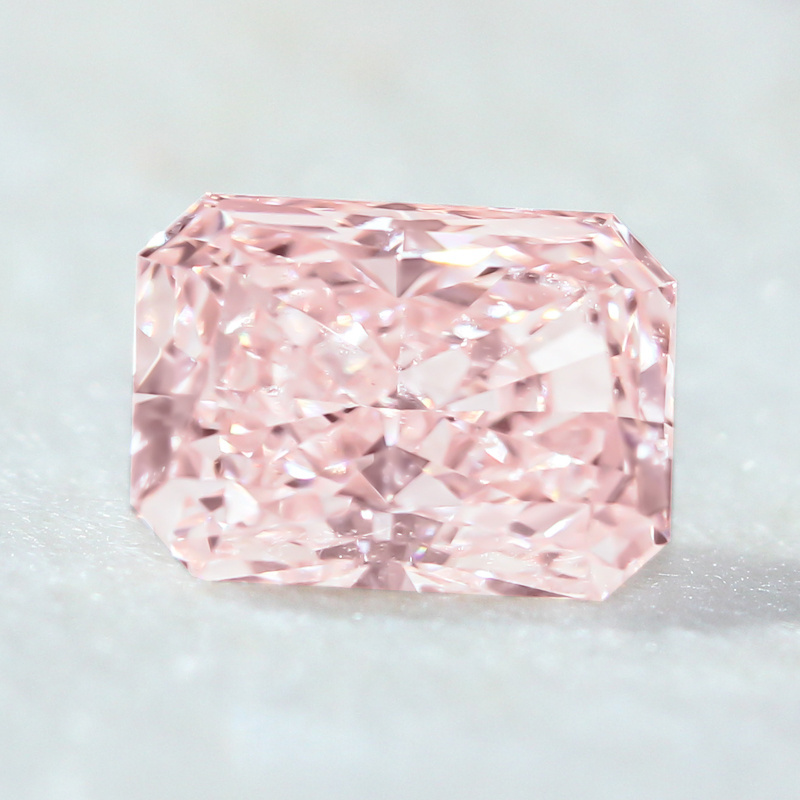 Radiant Cut VS1 Purity Fancy Pink Color Loose CVD Diamond Vivid Pink Lab Created Diamond For Jewelry Making