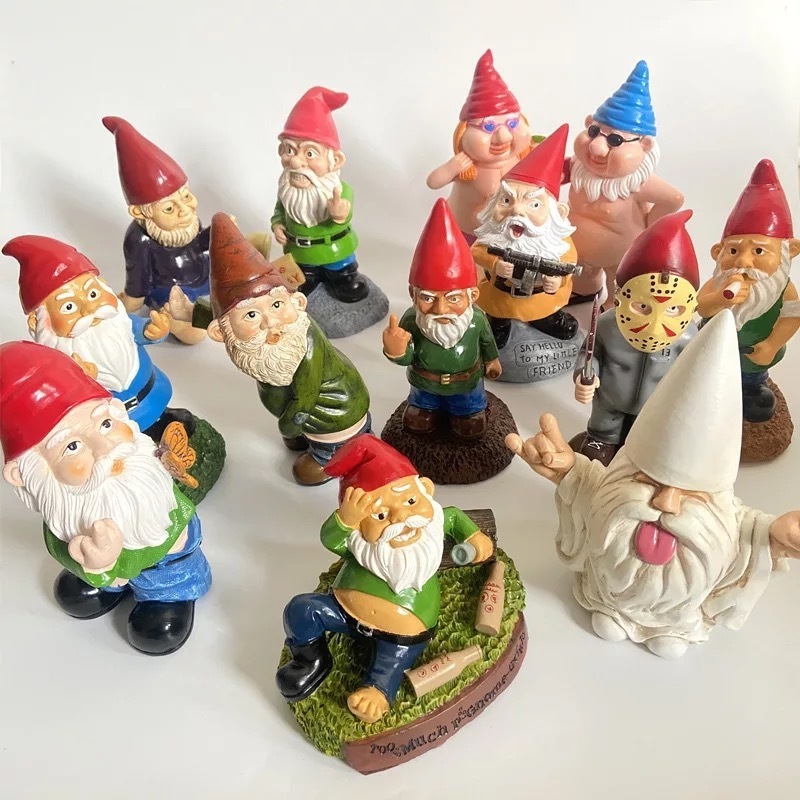 Factory Wholesale In-stock Various Resin Gnome Christmas Decorations Genis Dwarf Garden Statues Garden Gnomes Figurine for