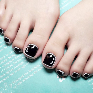 24 pcs / box Summer Wearable Nail Art Foot Toe Nail Black