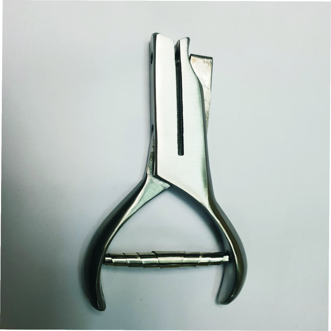 High Quality Stainless Steel Hole Punches Rust-Free Handheld hole punches Ticket punches punch pliers