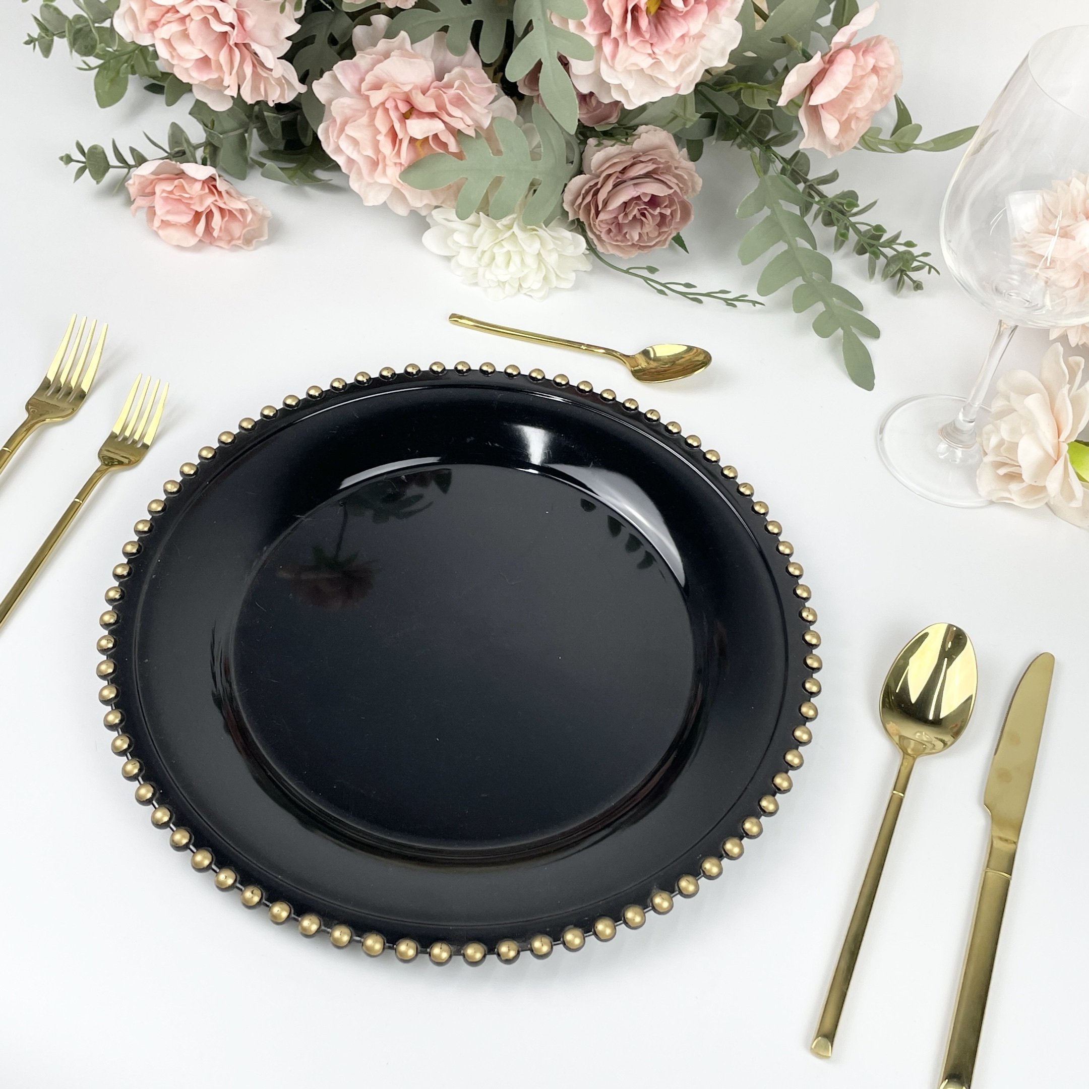 Round 13 inch black charger plate gold beaded europe style plastic dinner dishes for wedding decorate party