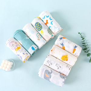 105*110 cm 105 gram/piece 2 layers stock infant swaddle wrap 100% cotton designs 2023 custom print muslin baby blanket