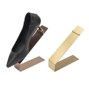 Polished Gold Shoe Store Display Racks,Retail Shoe Display Rack Stand,Shoe Display Ideas