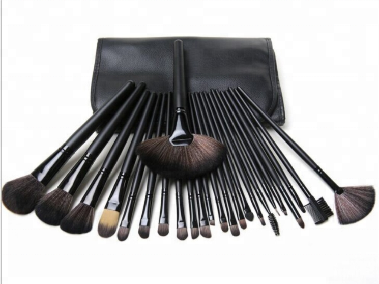 Professional Makeup Brush Kit 24 Piece Pink with Vegan Leather Case