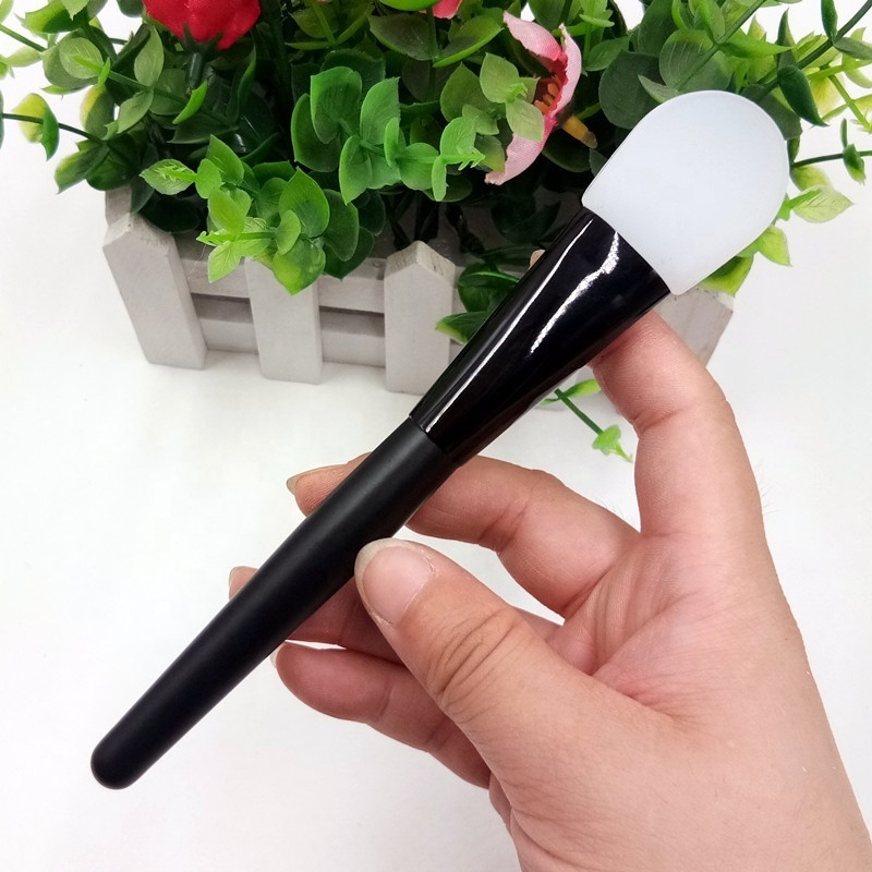 Cosmetic Spatula for Cream Application Silicone Mask Applicator