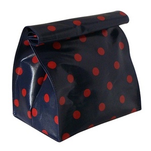 Wholesale customizable storage bags at affordable prices, durable oilcloth lunch bags, made of 100% cotton fabric with PVC