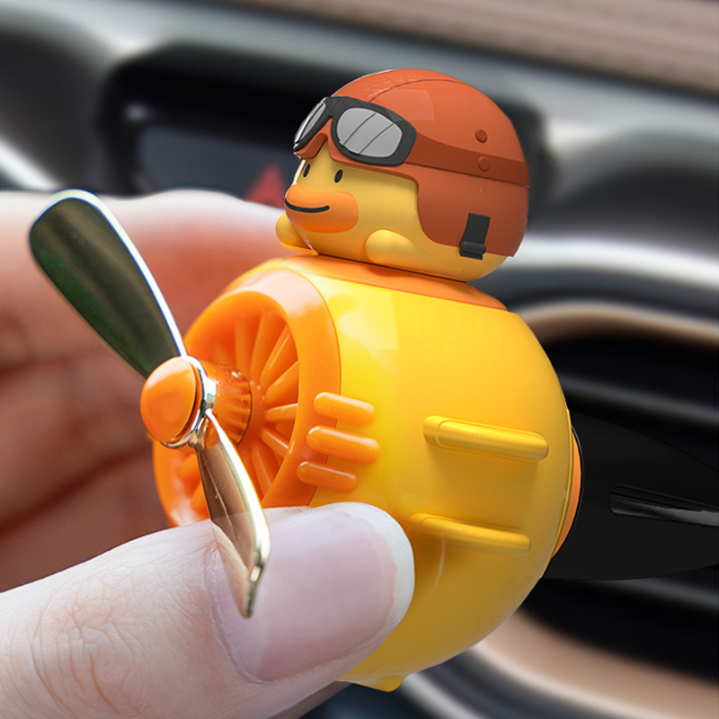 Car Aromatherapy Cute Cartoon Cat Pilot Propeller Rotating Blade Fan Air Conditioning Outlet Perfume Interior Accessories