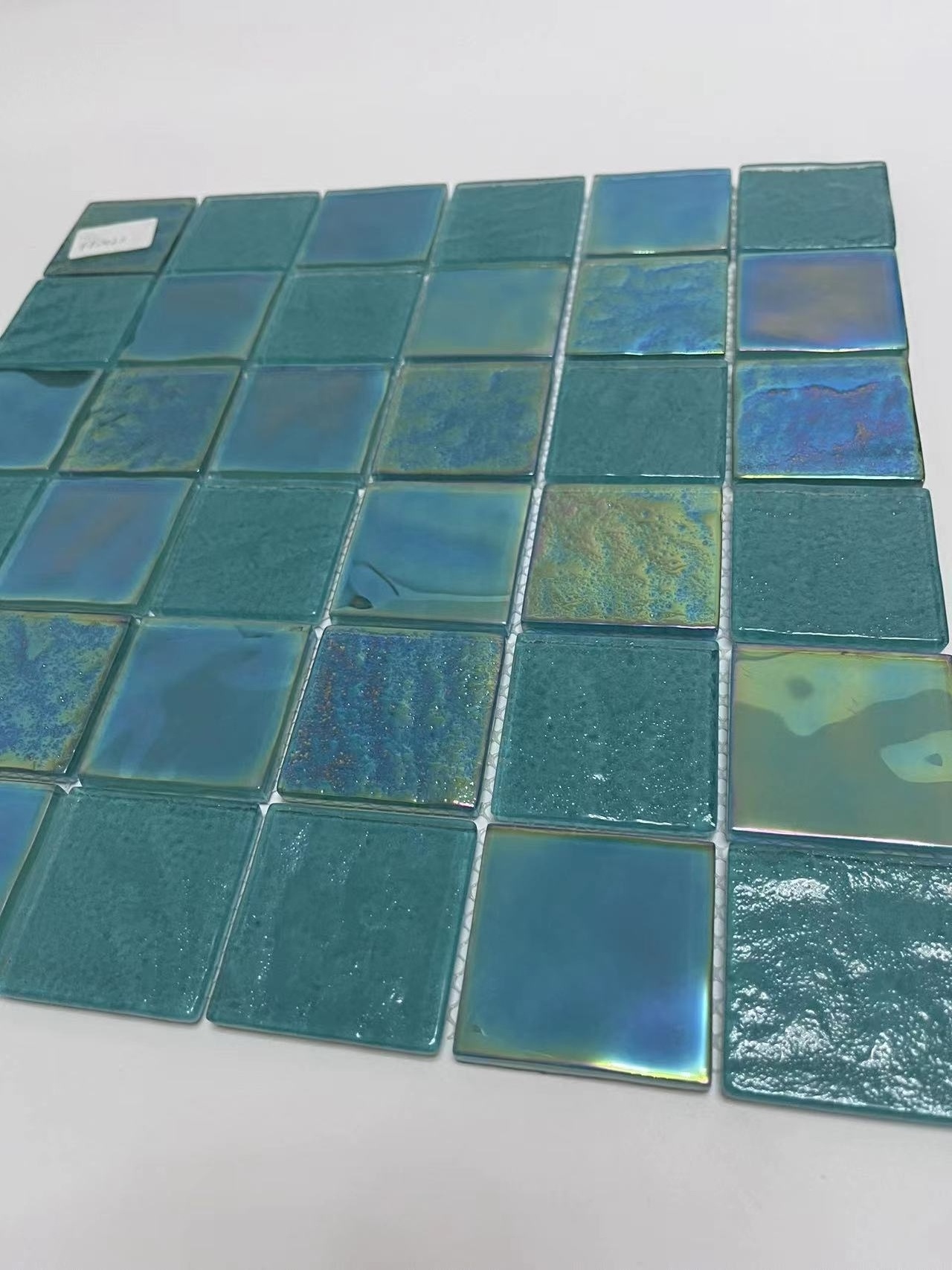 pure green swimming pool crystal glass mosaic tile mixed blue glass mosaic swimming pool floor tiles