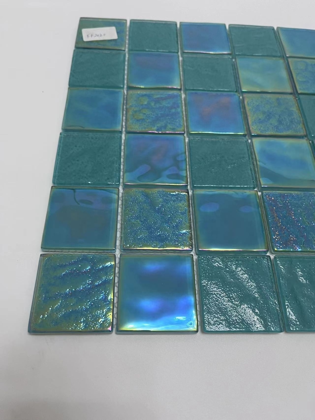 pure green swimming pool crystal glass mosaic tile mixed blue glass mosaic swimming pool floor tiles