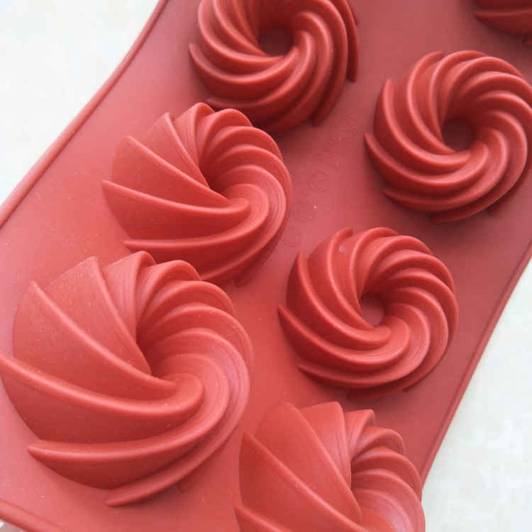 8 Cavity Swirl silicone cake wine heart sugar mold handmade chocolate mold baking tools easy to clean