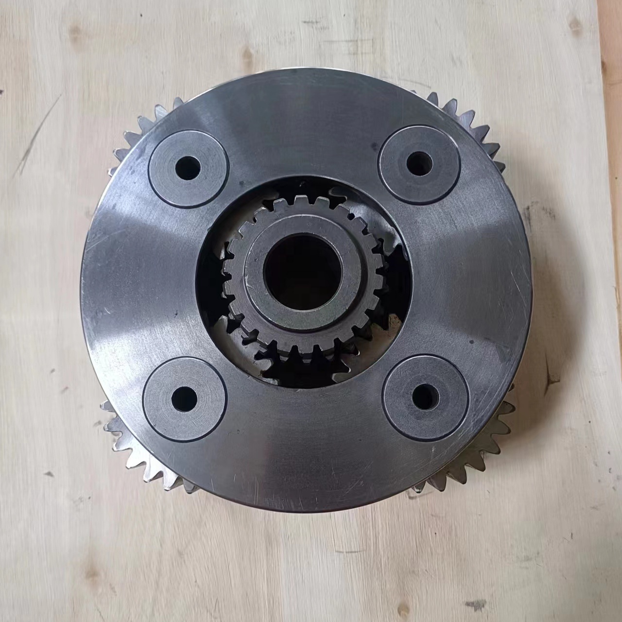 Excavator Parts R130 swing planet carrier assy for Apply To hyundai Reduction Gearbox