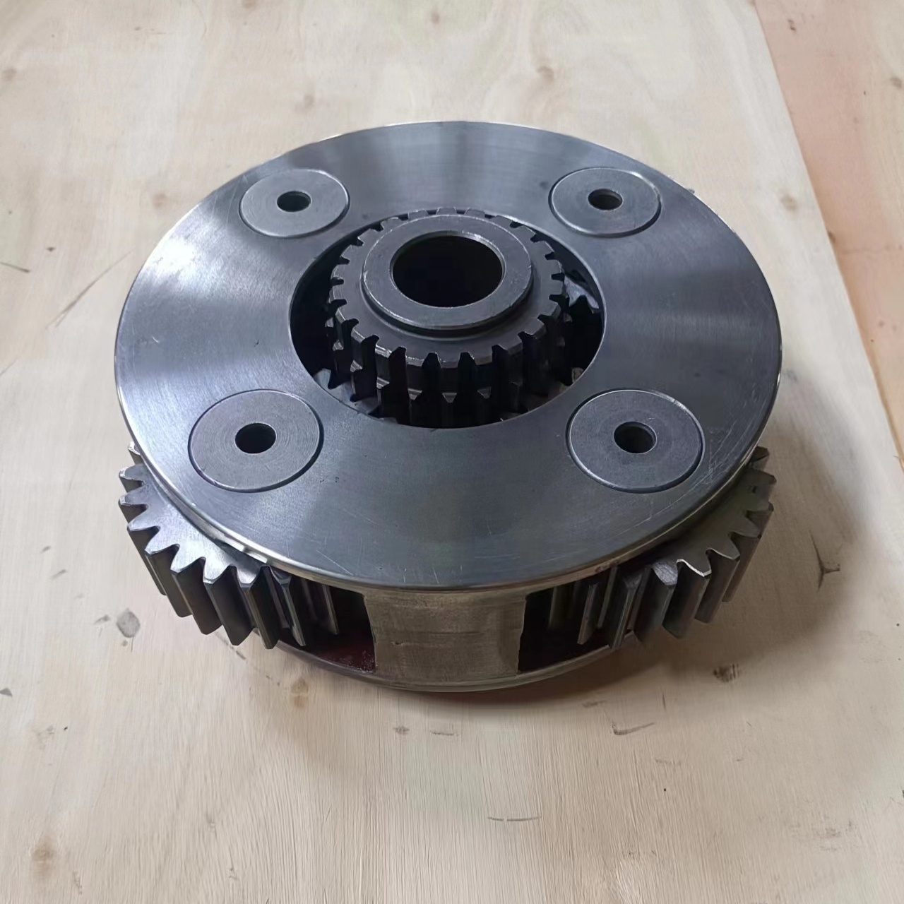 Excavator Parts R130 swing planet carrier assy for Apply To hyundai Reduction Gearbox