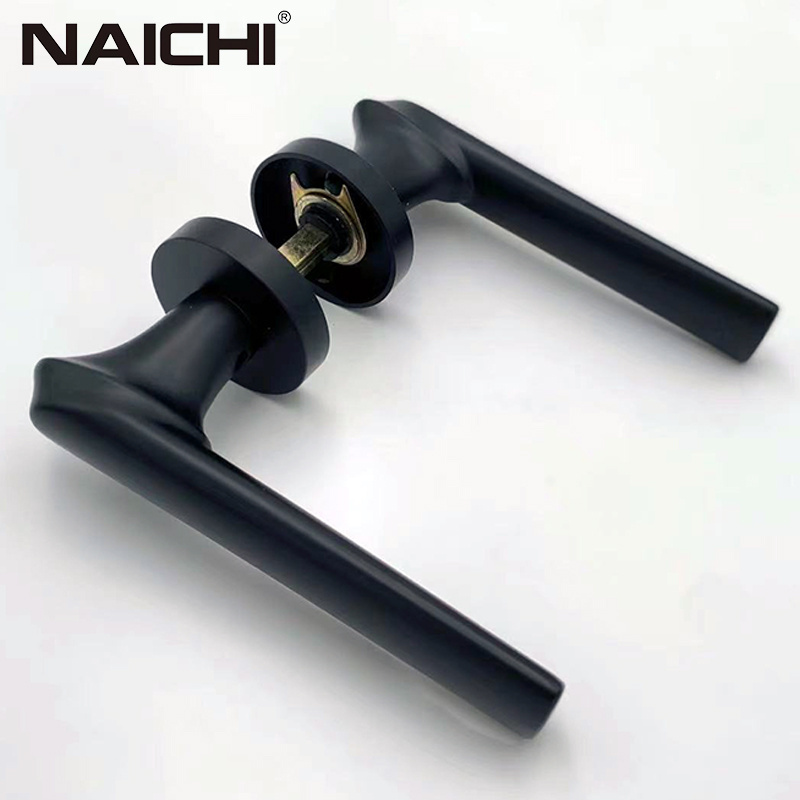 High Quality modern zinc alloy matt black gold and grey brushed interior door handles set with key lock  for hotel home bedroom