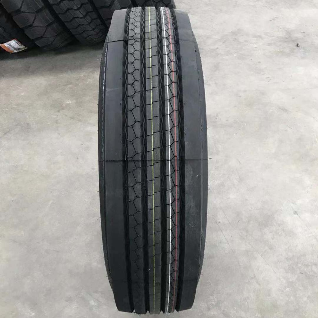 Radial Truck Tyre 11R22.5  295/80R22.5  315/80R22.5 Mining Driving Position tubeless  tyre