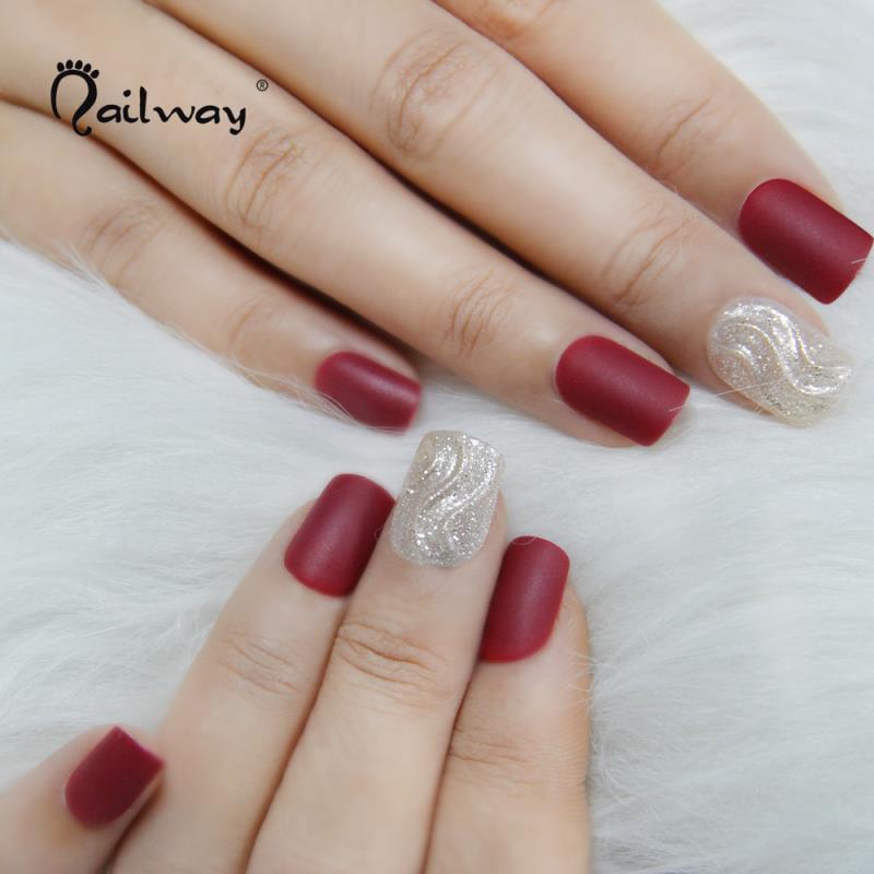 3D Press On Artificial Finger Nails Decorative Glitter Fakenail 24 Fake Nail Box Sets Medium Square Customise Press On Nails