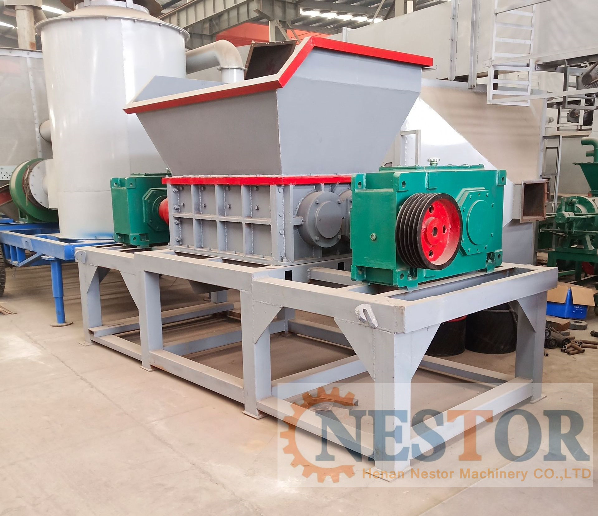 Waste hard plastic crusher small used pet recycling machine rubber tire shredder/grinder/crusher for sale