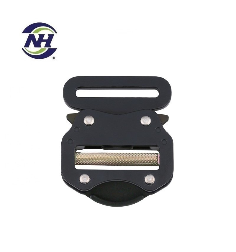 Safety adjustable side quick release buckles rose