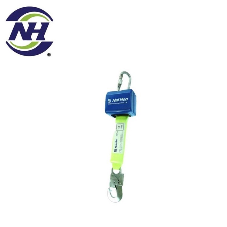 Safety gear with self retractable fall arrest rope