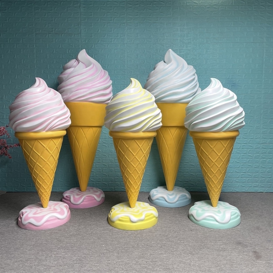 Custom Made  Hand Craft Giant Size Standing Floor Party Decoration Fiberglass Ice Cream Cone Props Sculpture for shop decoration