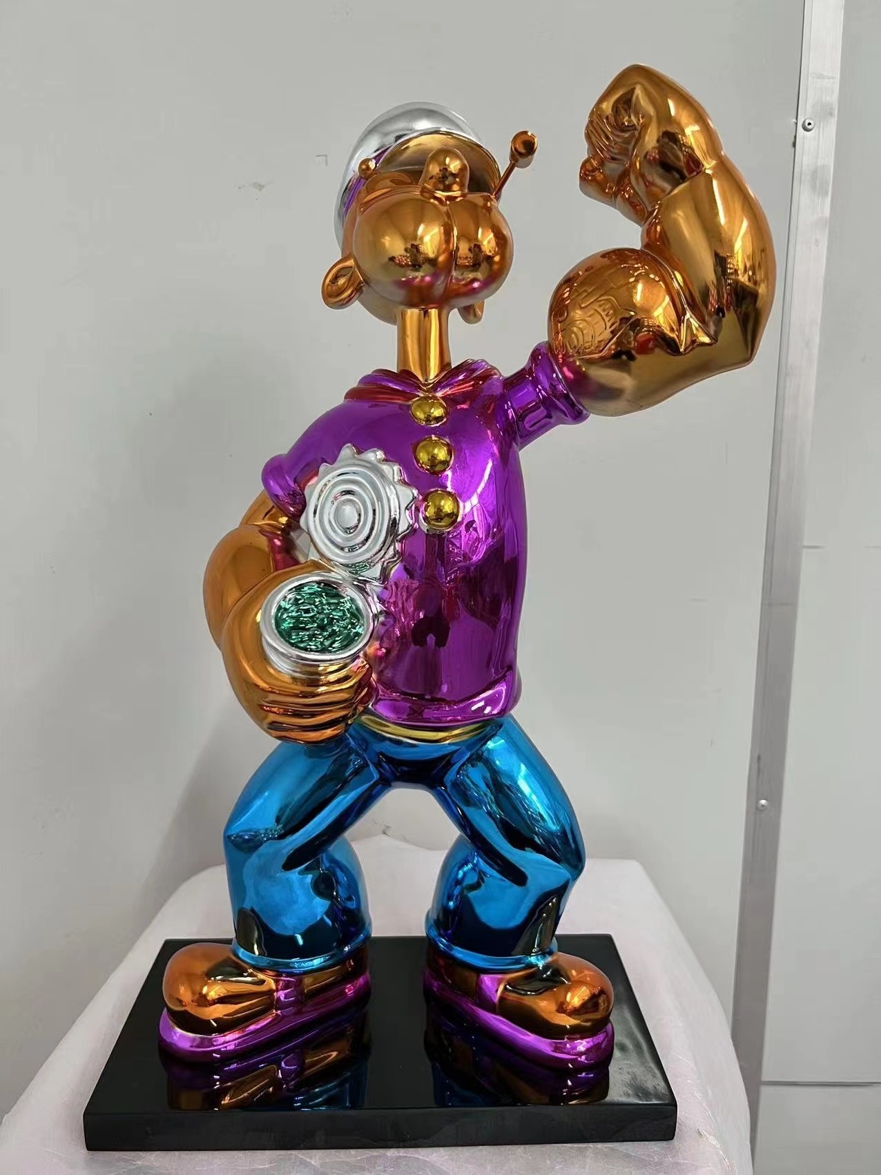 Hot Sale Good Quality Popeye Life Size Stainless Steel Painting Electroplate Pop Art Popeye Statue Kaw Figure Sculpture