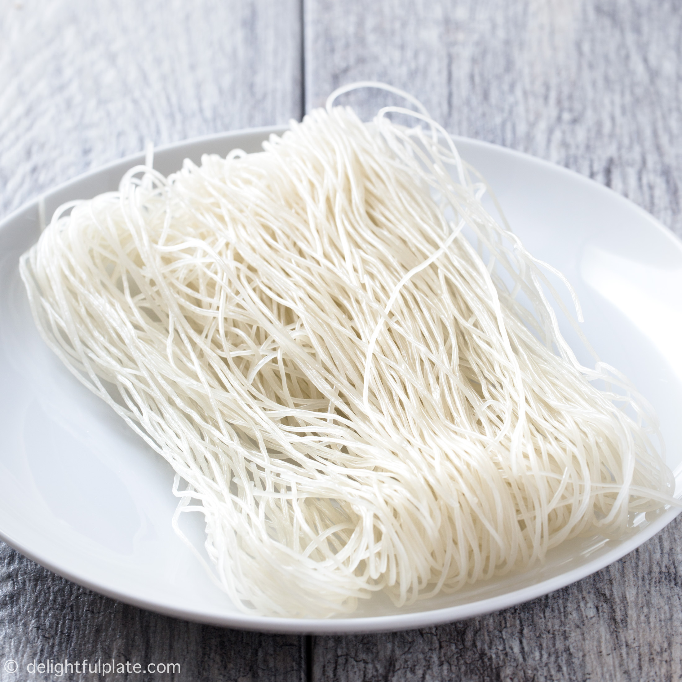 [DEAL HOT 2023] BEST DRIED RICE NOODLES FROM VIETNAM with HIGH QUALITY and COMPETITIVE PRICE 2023