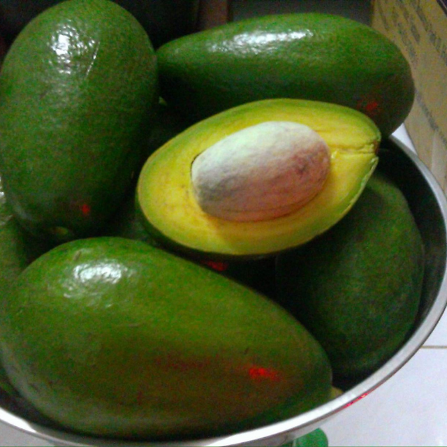 AVOCADO Puree Remove Seed & Skin Pulp for Sale with high quality and best price from Vietnam in 2023