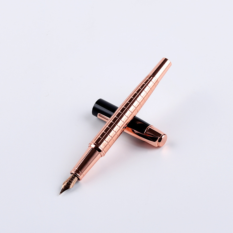 Christmas Stationery Metal Black Fountain Pen with Refillable Cartridge for Business Cooperate