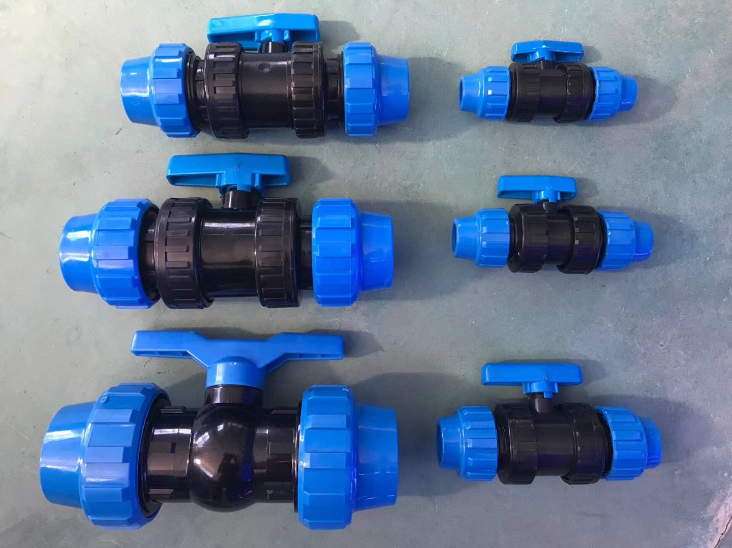 Irrigation Compression Fittings Fittings Compression Ball Valve Plastic Sprinkler Grey PP PN16 for Water Pipes PE Plastic Box