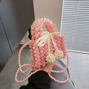 Trendy Hot Mini Style Woman Bag Wedding 2024 New Fashion Drawstring Ladies Pearl Tote Bag Chain Shoulder Women Beaded Pearl Bag