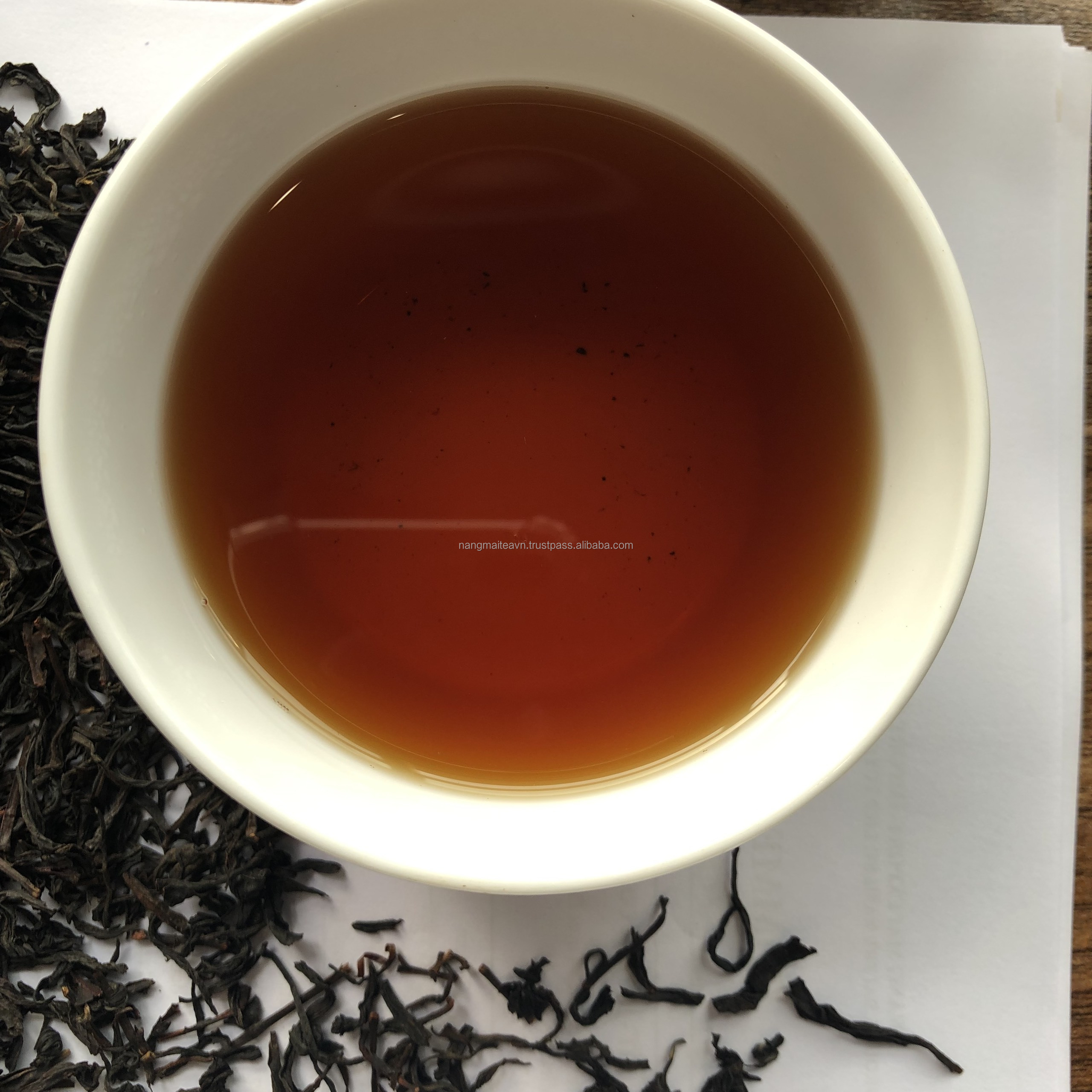 Hong Cha Black Tea OP OP1 Tightly Twisted  Brew a Dark Red colour cup of tea liquor