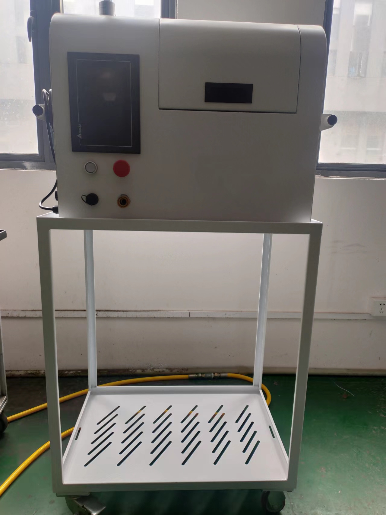 dry ice blasting device arabic/	 dryice cleaning machine