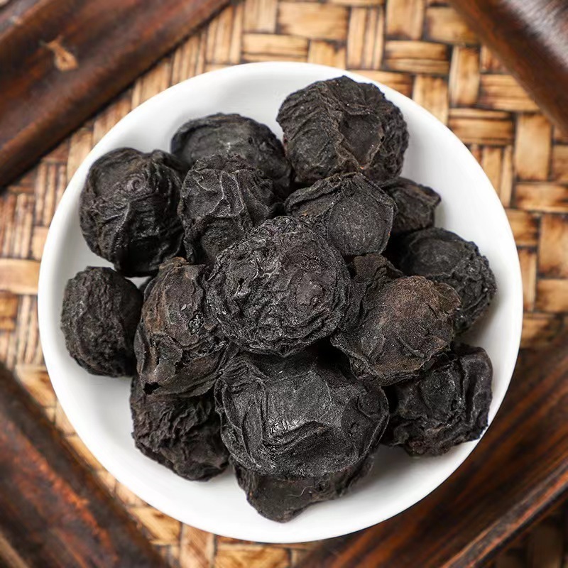 Wholesale 100% Natural Fruit Naturally Dried Smoked Wu Mei Dark Plum