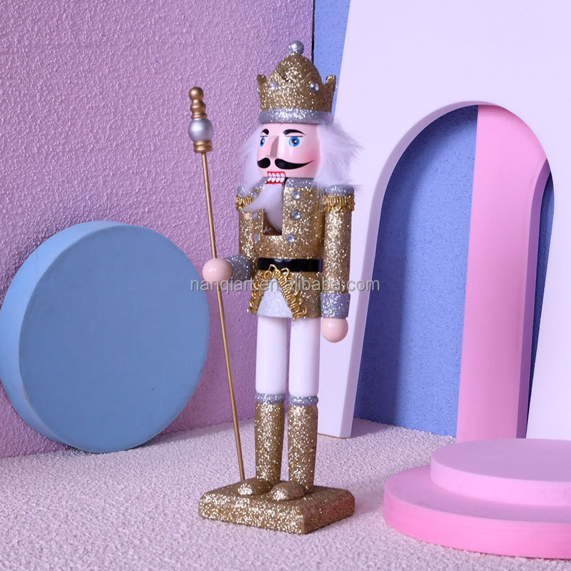 Wholesale Cheap Nutcracker Female Soldiers Hot Sale Birthday Gift High Quality Wooden Bright Pink Nutcracker