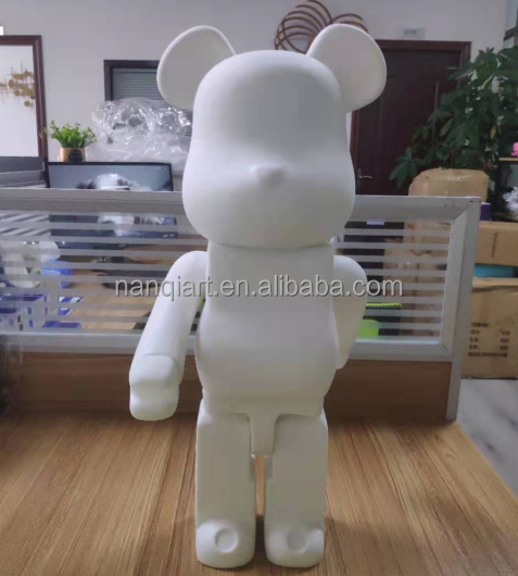 Nanchi Wholesale Cheap High Quality 70cm White Vinyl Bearbrick 1000% Hot Sale Home Decor Statue Art Collection Bearbrick Toys